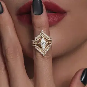 SHOW CRAFT Crown-Shaped Marquise Cubic Zirconia Stackable Ring for Women Elegant Design Birthday & Anniversary Gift Sizes 6-10