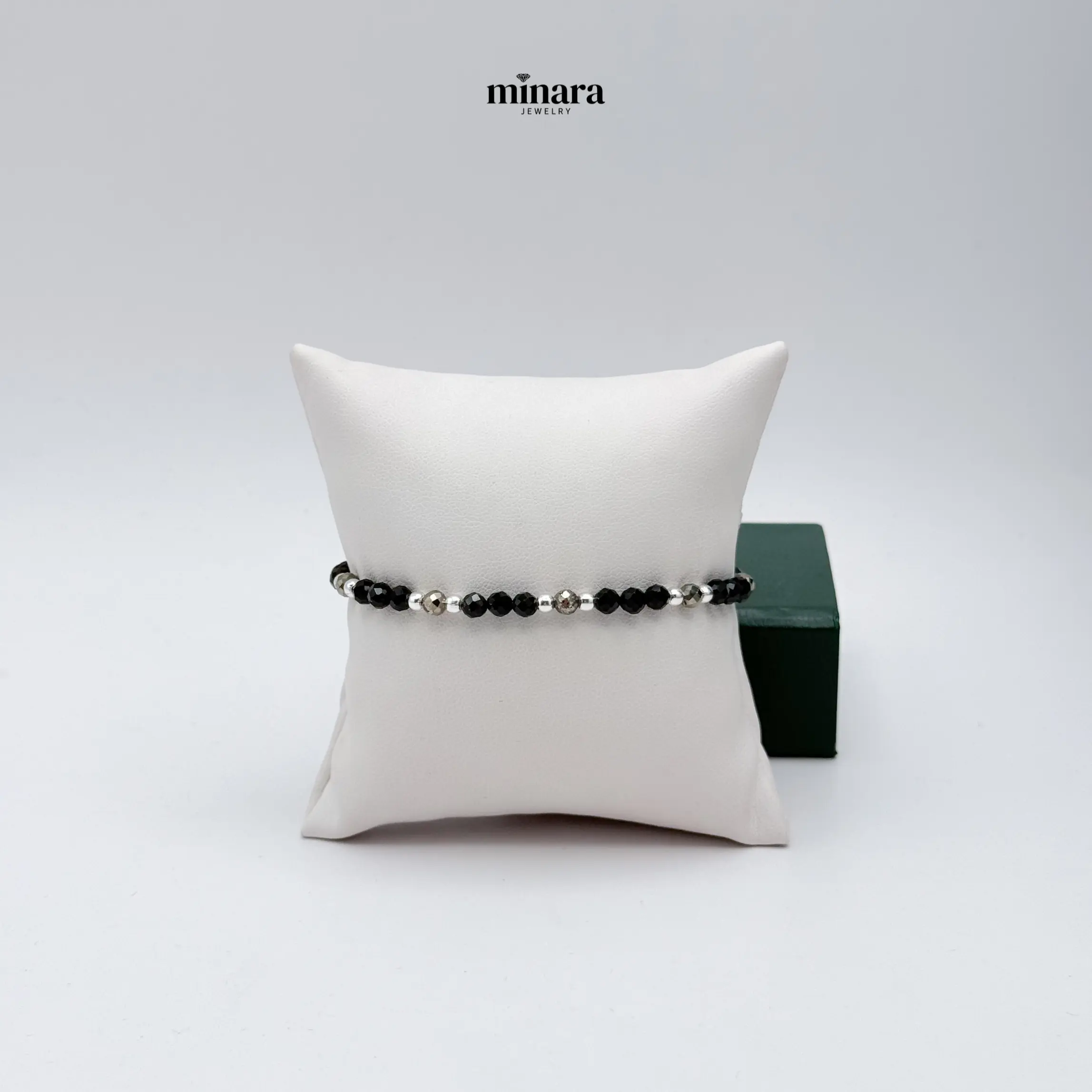 MINARA 950 Silver - Pulsera Chaquira Pirita + Turmalina Negra