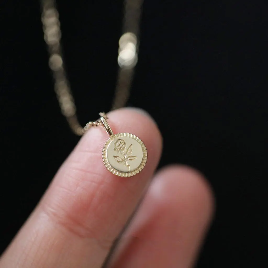s925 sterling silver Flower Coin Circle Mirror Delicate Jewelry Accessory，Holiday Birthday Valentine's Day Gift for Girlfriend Women Girls, Elegant All- match Classic Daily Wear，Creative Christmas New Year's Minimalist Cute Fashion Pendant Chain Necklace