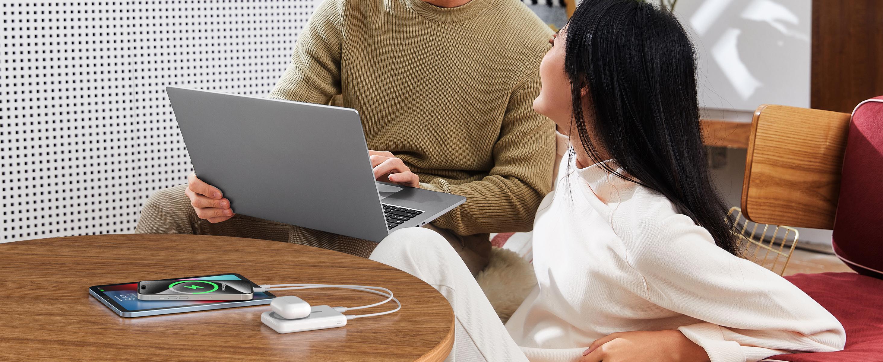 10,000mAh Magnetic Wireless Power Bank with LED Display | 22.5W Fast Charging MagSafe Battery Pack with Stand | Compatible with iPhone 17/16/15/14/13/12 Series | Portable Charger