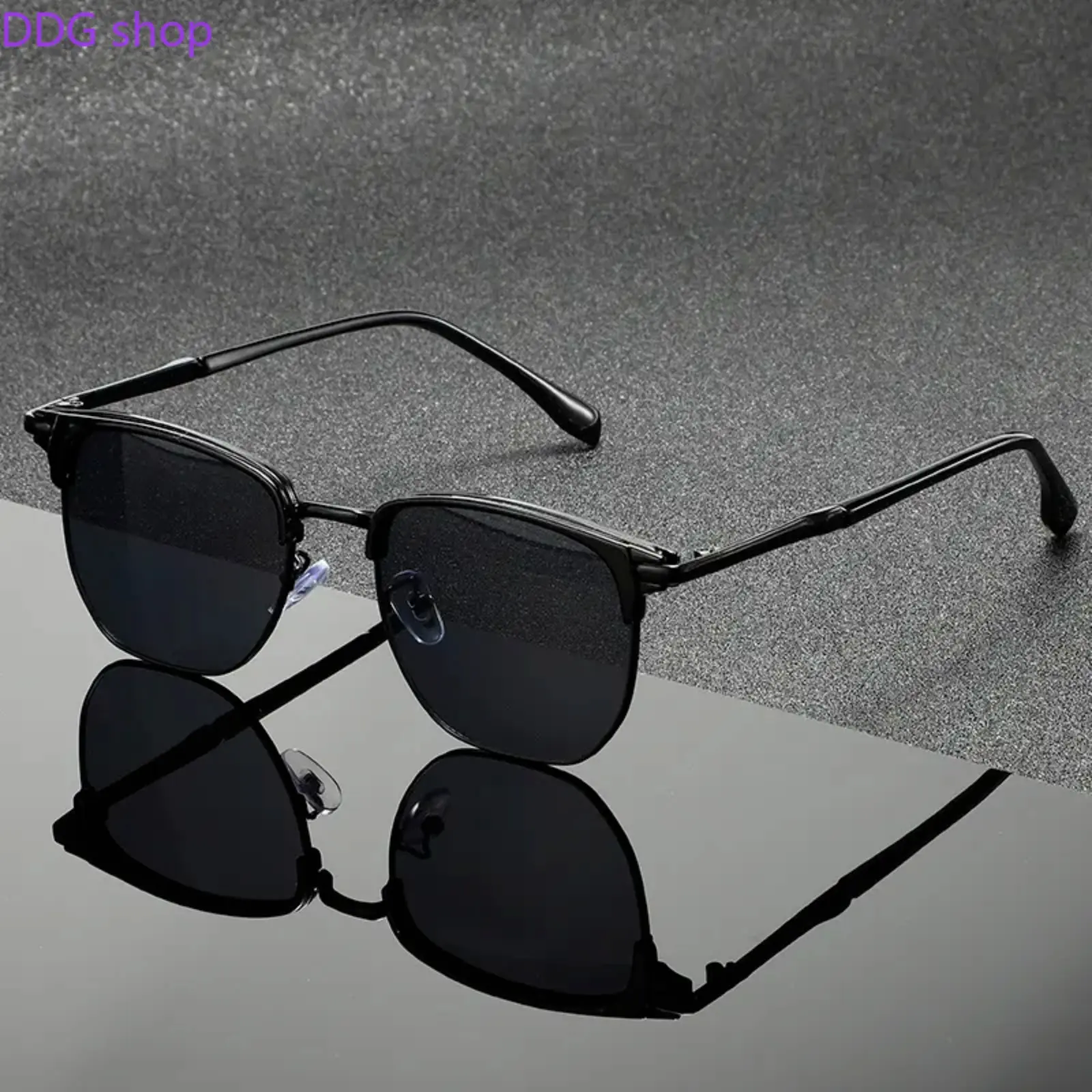 Unisex Vintage Square Street Style Sunglasses - 2026 Trendy Metal Frame, Retro Fashion Lightweight Sports Eyewear with Protection, for Casual Wear