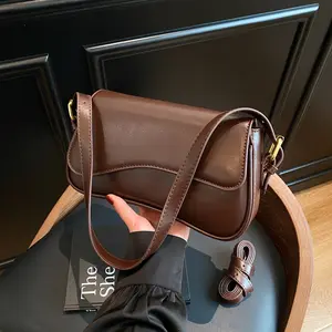 Trendy 2026 New Retro Shoulder Bag Women Fashion Versatile Crossbody Bag for Daily Commute Small Square Purse