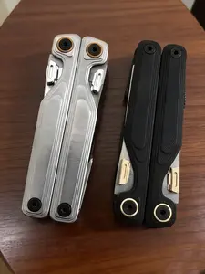 Thumb Stud for Leatherman Wave Alpha-Fast Deployment Mod, One-Hand-2pcs