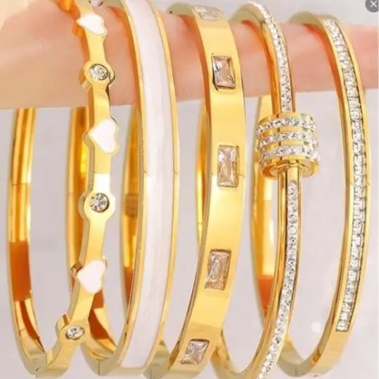 # Five-piece Set B