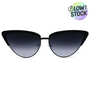 Ava Black Sunglasses with Curved Design and Round Lenses