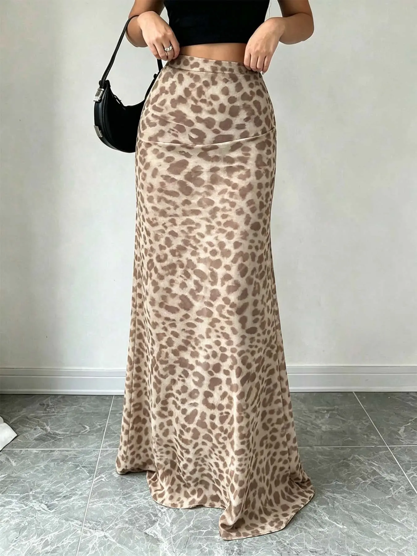 Leopard Print Mermaid Long Dress - Women's high waisted tight fitting bodycon cut chic dress with elegant and flowing hem, suitable for Y2K street wear for summer casual and date wear, Bodycon Fitted Dress