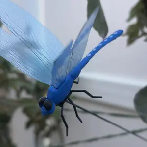12pcs Eco-Friendly Plastic Dragonfly Clips - Casual Daily Bug Repellent Scare Devices, Garden Stakes Decor, Balcony Ornaments for Hats & Horses