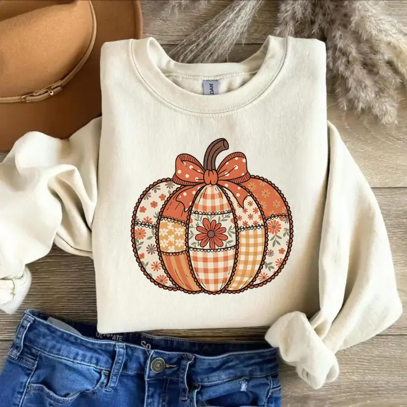 [ PRINT] Vintage Faux Patchwork Pumpkin Sweatshirt, Cozy Fall Graphic Crewneck, Cute Autumn Pumpkin Pullover for Women, Floral Thanksgiving Harvest Gift, Women Long Sleeve