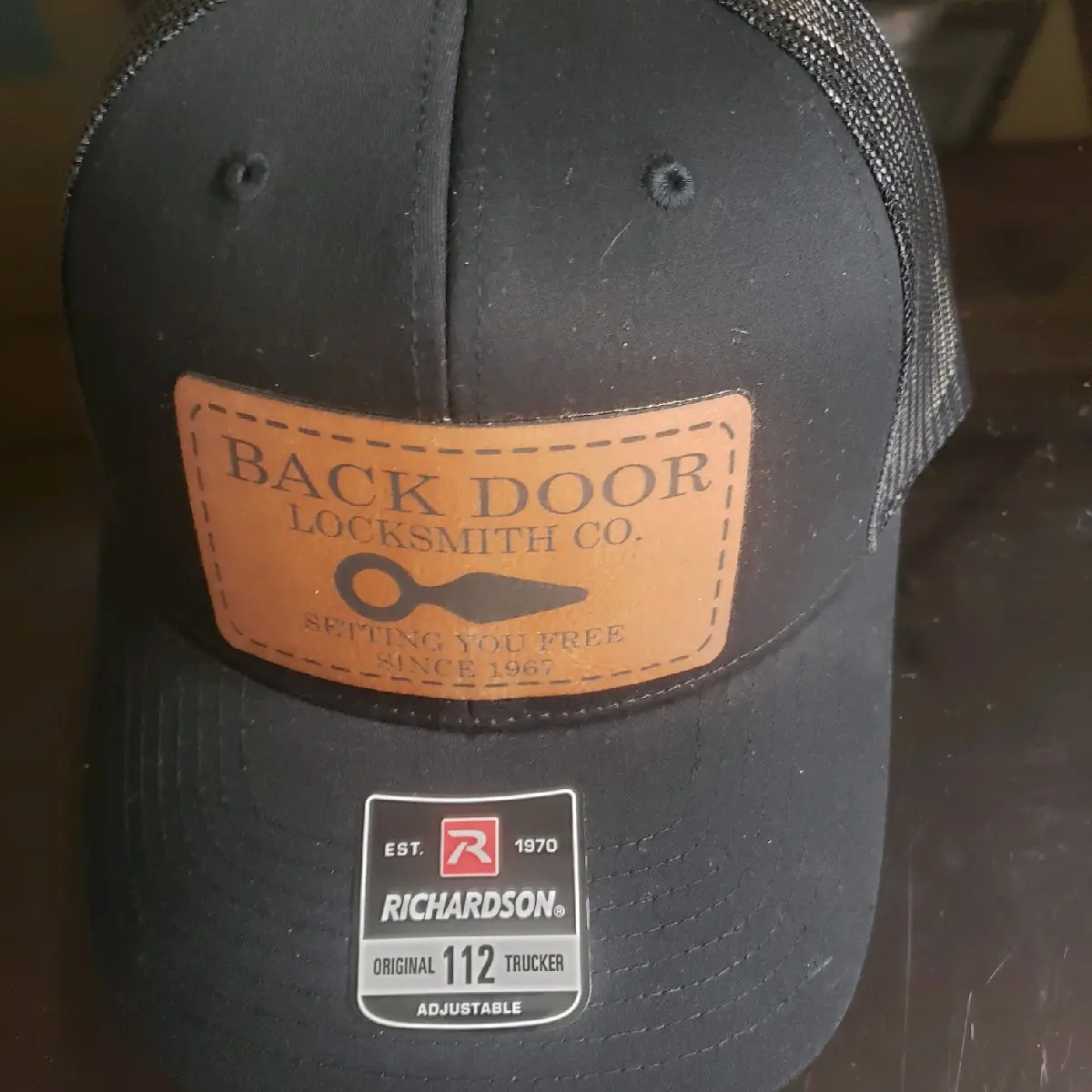 Richardson Adjustable Fitted Hat, Breathable Casual Everyday Cap with Laser-Engraved Leather Patch, Locksmith Design, Uv Prevention