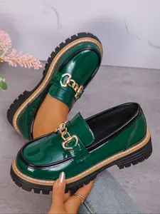 Women's Plus Size British Style Leather Shoes Footwear, Autumn Winter New Thick Sole Loafers, Multiple Colors with Metal Buckle Design, Pu Leather Loafers
