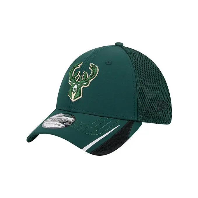 New Era 39Thirty Linear Milwaukee Bucks Flex Hat