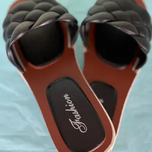 Chancletas de verano para mujer