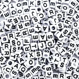 800 count White and Black Square Letter Beads A-Z, 6X6mm  Alphabet Beads for Friendship Bracelets Making