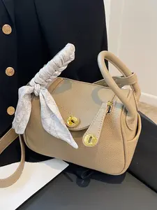 Fashionable, simple and exquisite women's shoulder bag, crossbody bag, trendy women's bag, solid color with design sense, suitable for daily occasions such as commuting, shopping, dating, parties, and going out.