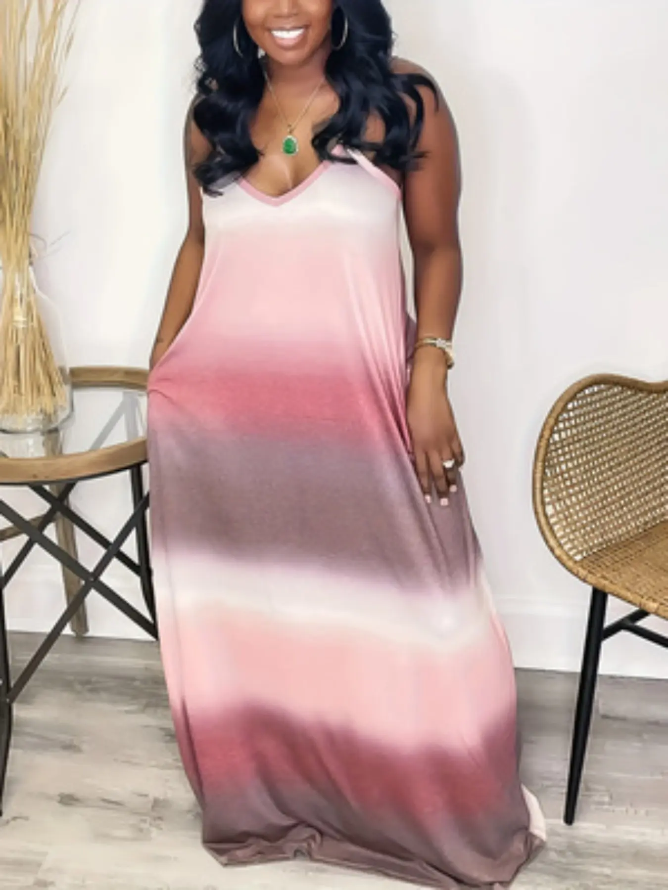 Sexy Dreamy Colorful Gradient Ombre Print Women's Fashion Casual Boho Style Strapless Sleeveless Dress, Stylish Summer Wear, Perfect for Parties and Daily, Boho Sundresses