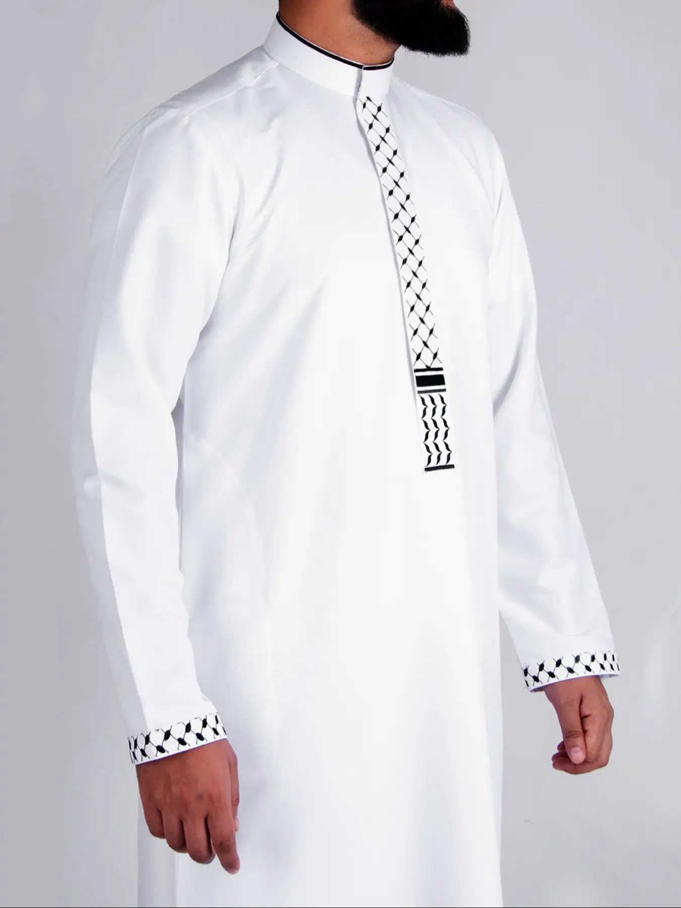 Islamic Muslim Arabic Traditional Long Robe Clothing, Ramadan Eid Festival Wear, Classic Men's Striped Embroidered Robe