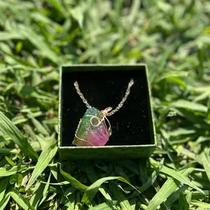 Colorful Amethyst Crystal Necklace, Gold Wire Wrap Around Wire Necklace, Vintage Chakra Rock Necklace Aura Vibes