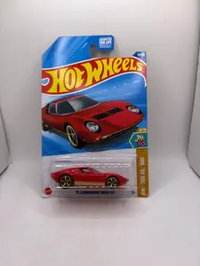Hot Wheels 71 Lamborghini Miura SV Diecast red