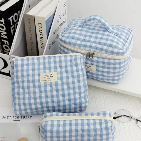 Plaid Pattern Letter Patched Design Makeup Bag, Large Capacity Makeup Organizer, Travel Skincare Makeup Storage Bag with Handle, Multifunctional Storage Bag, Cosmetic Organizer Pouch, Makeup Cosmetic Organizer, Cosmetic Travel Bags