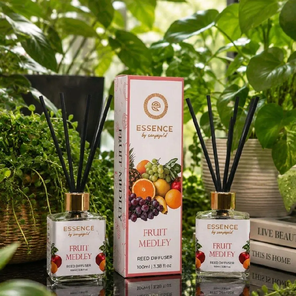 Fruit Medley Reed Diffuser | Luxury Home Fragrance, Fresh Fruity Scent | Aromatherapy Glass Bottle