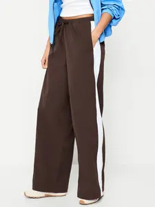 Old Navy Women's High-Waisted TrekTech Straight-Leg Pants