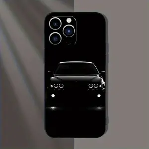 This glossy black case features a classic retro sports car design, is made of TPU material for full-coverage lens protection, and is drop-proof and non-slip. It's compatible with iPhone 17, 16, 15, 14, 13, 12, 11, XS, X, and other Samsung models.