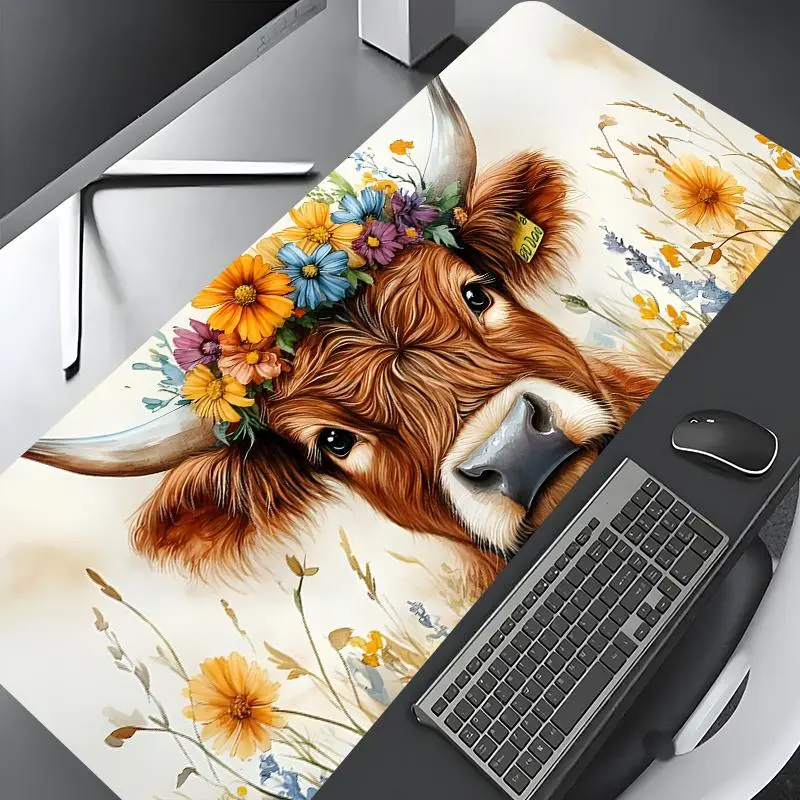 Highland Cow Pattern Mouse Pad, Large Gaming Mouse Pad, Office Desk Keyboard Mat for Home Office Desk, Computer Accessories, Desk Accessory, Desk Decor, Desk Protector Mat