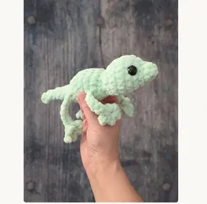 Crochet Gecko Plushie, Handmade amigurumi gecko stuffie
