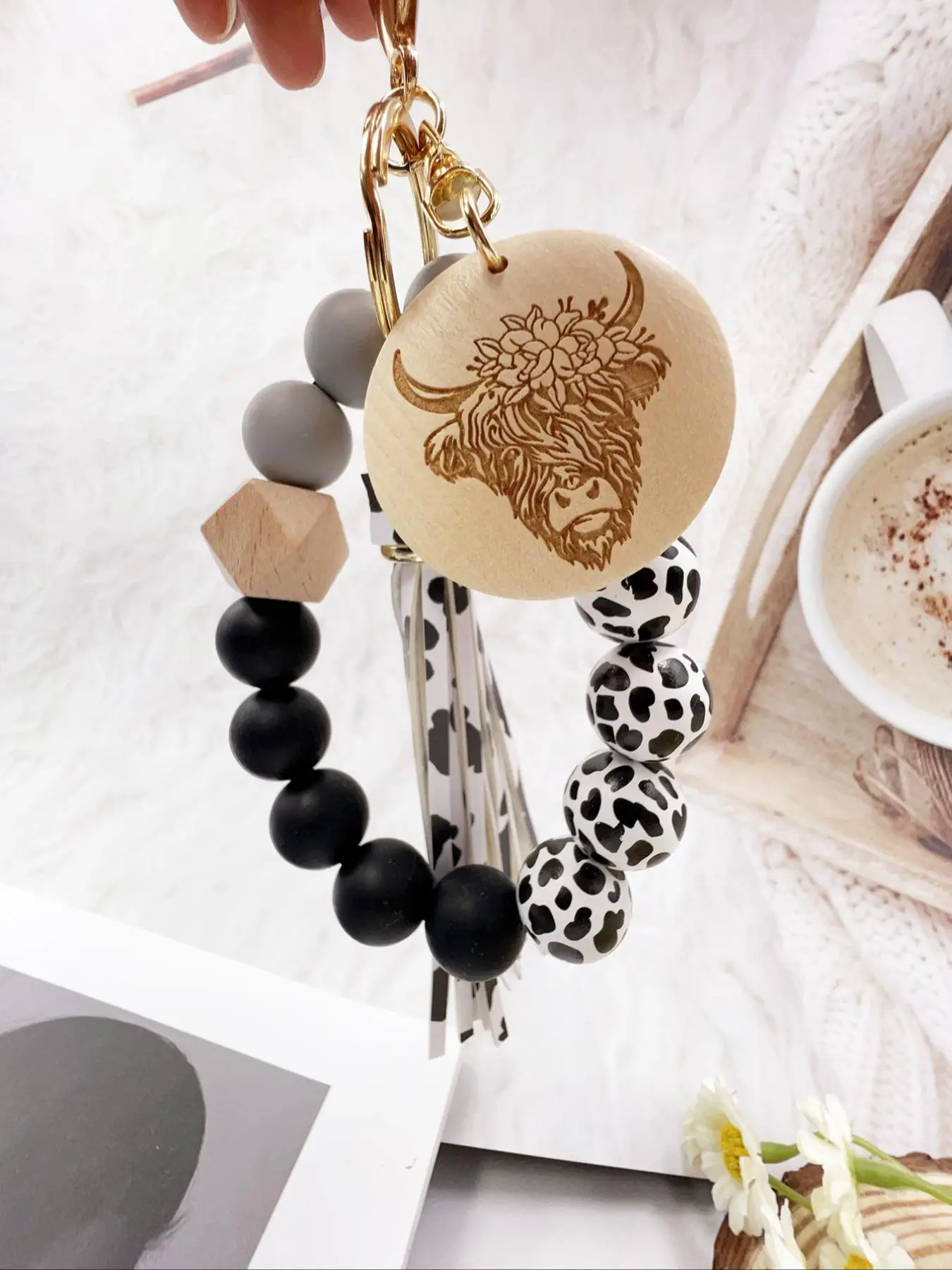 Unisex Boho Style Cow Pattern Beaded Keychain, Tassel & Ox Charm Keychain with Beaded Bracelet, Summer 2024 Fashion Accessories As Birthday Gift