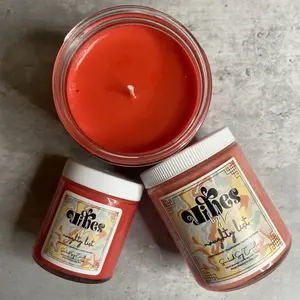 Naughty List | Christmas Heath, Frankincense, Myrrh & Mistletoe Candle