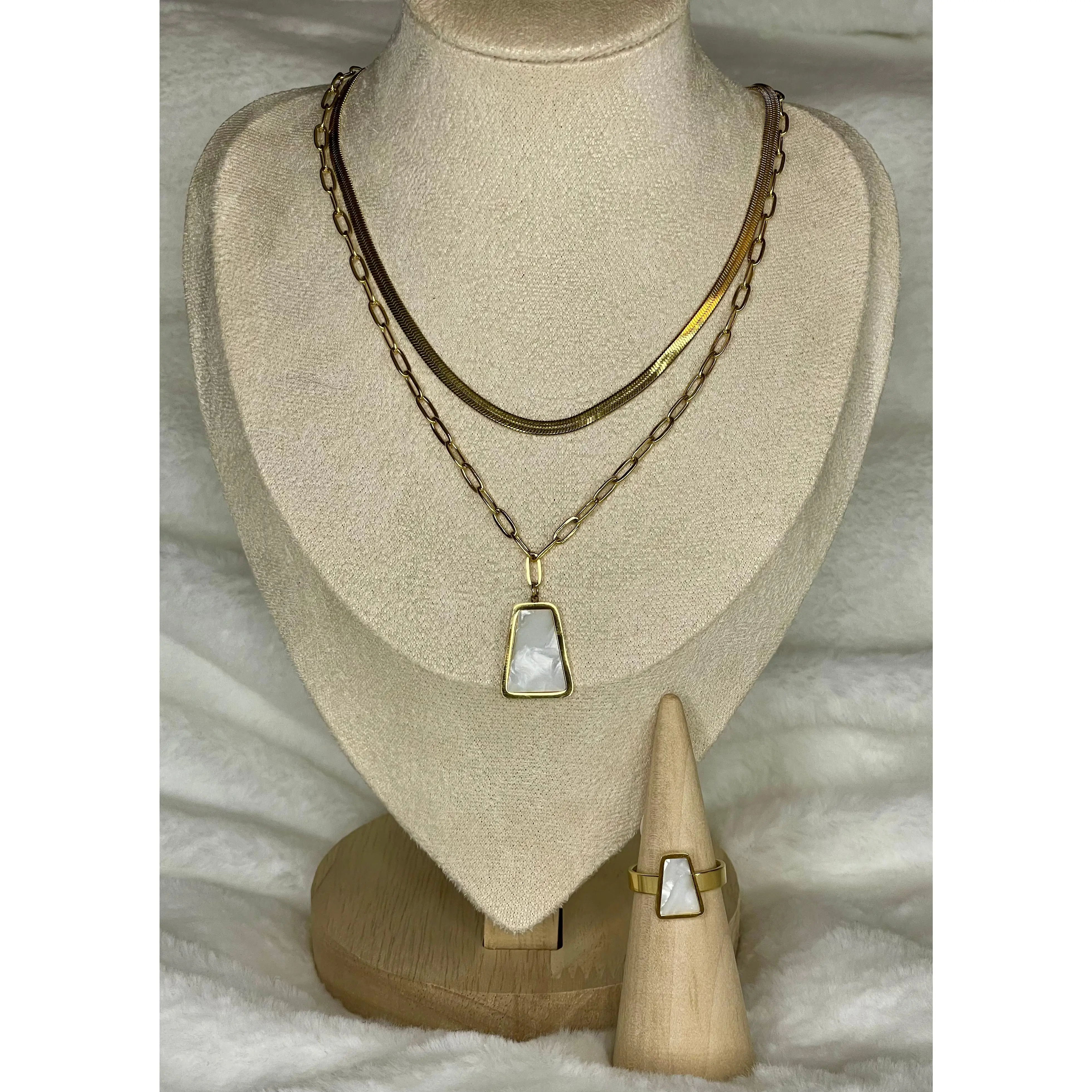 White Rectangular Necklace with Pendant and Chain