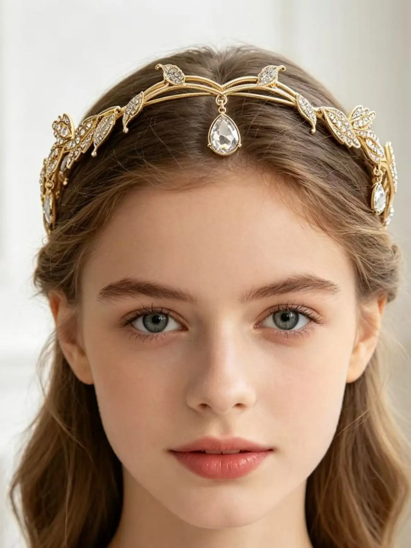 Vintage Creative Alloy Rhinestone Leaf Water Drop Pendant Headband Headpiece Crown Tiaras, Adjustable Bridal Party Accessory, Holiday Gift, Bridal Hair Accessories