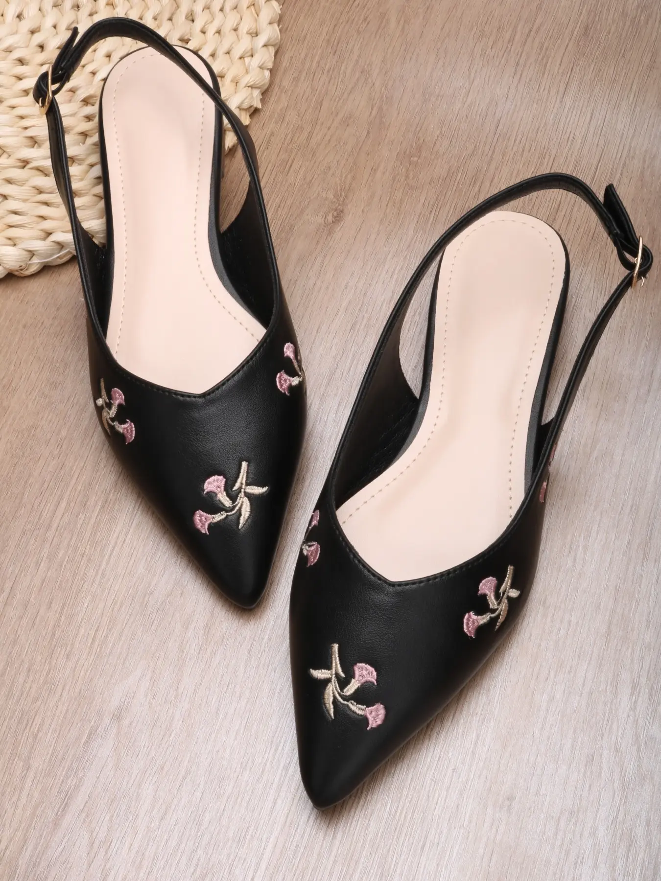 Women's Chinese Style Flat Sandals for Summer, Open-Toe Casual Slippers, Flower Sandals, PU Leather Upper, Outdoor Party Footwear, Elegant Party Footwear, Boho Casual Sandals
