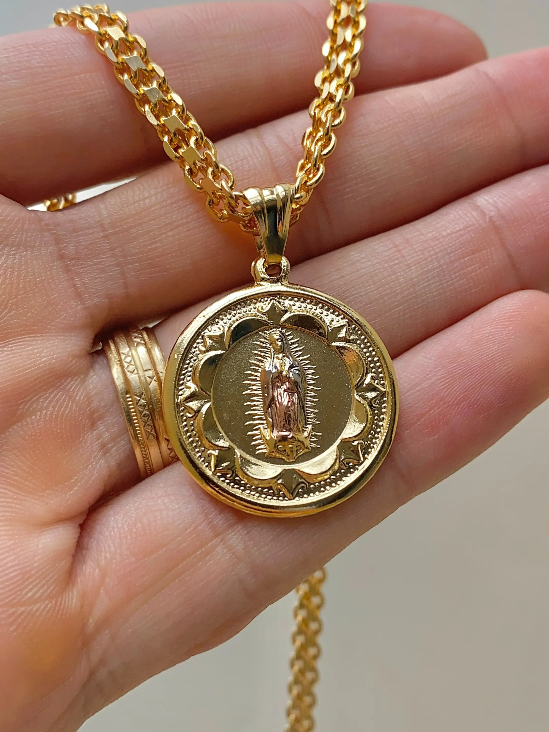 Virgen de Guadalupe Necklace for Women Anniversary Birthday Gifts Round Chain  Faith And Devotion Gold Filled Pendant Choker
