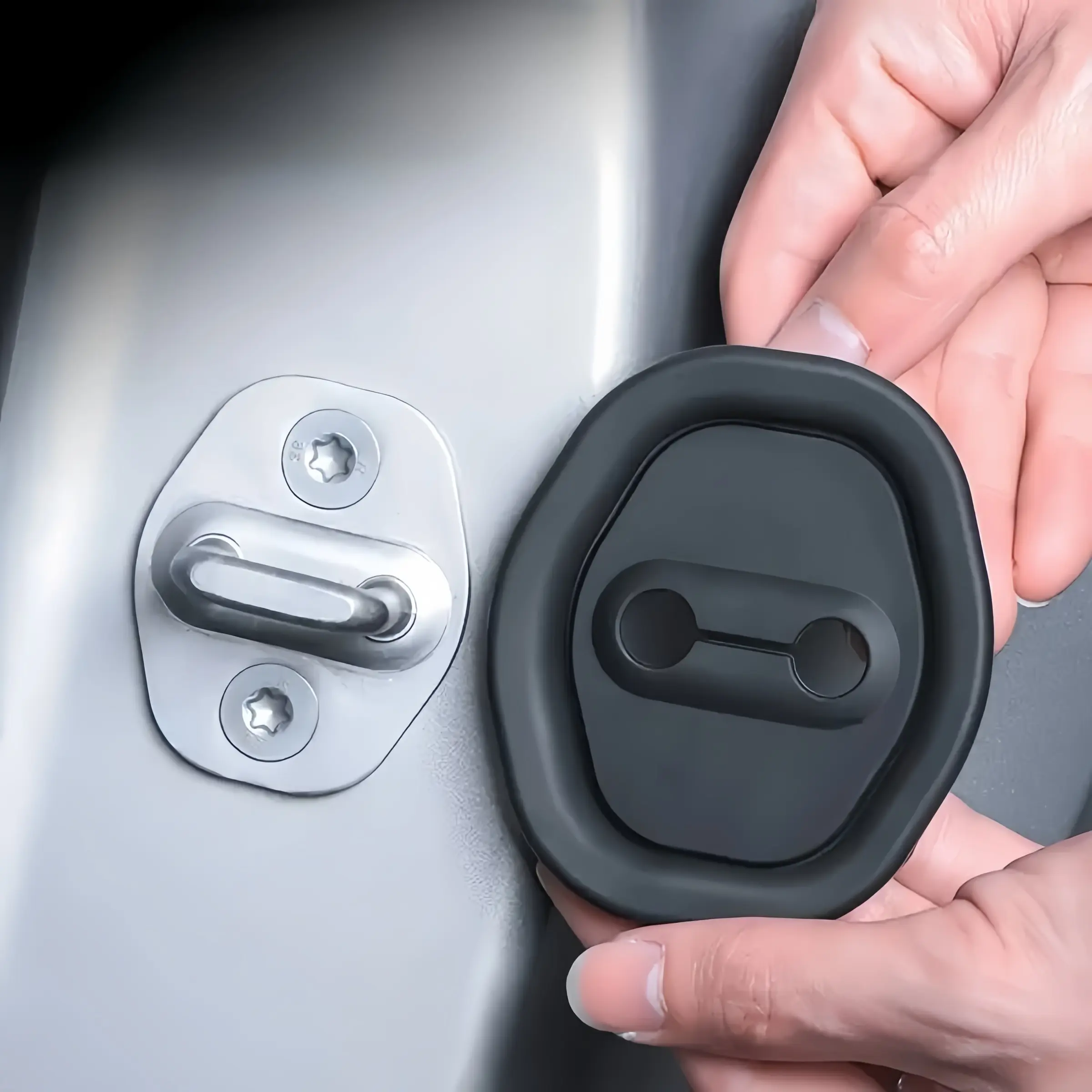 Silicone car door lock protection cover, 4 pieces per set, shock-absorbing cushion, thick anti-collision stickers, Car door trim sticker, Car Vehicle Decoration, universal compatibility, easy to use, automotive accessories
