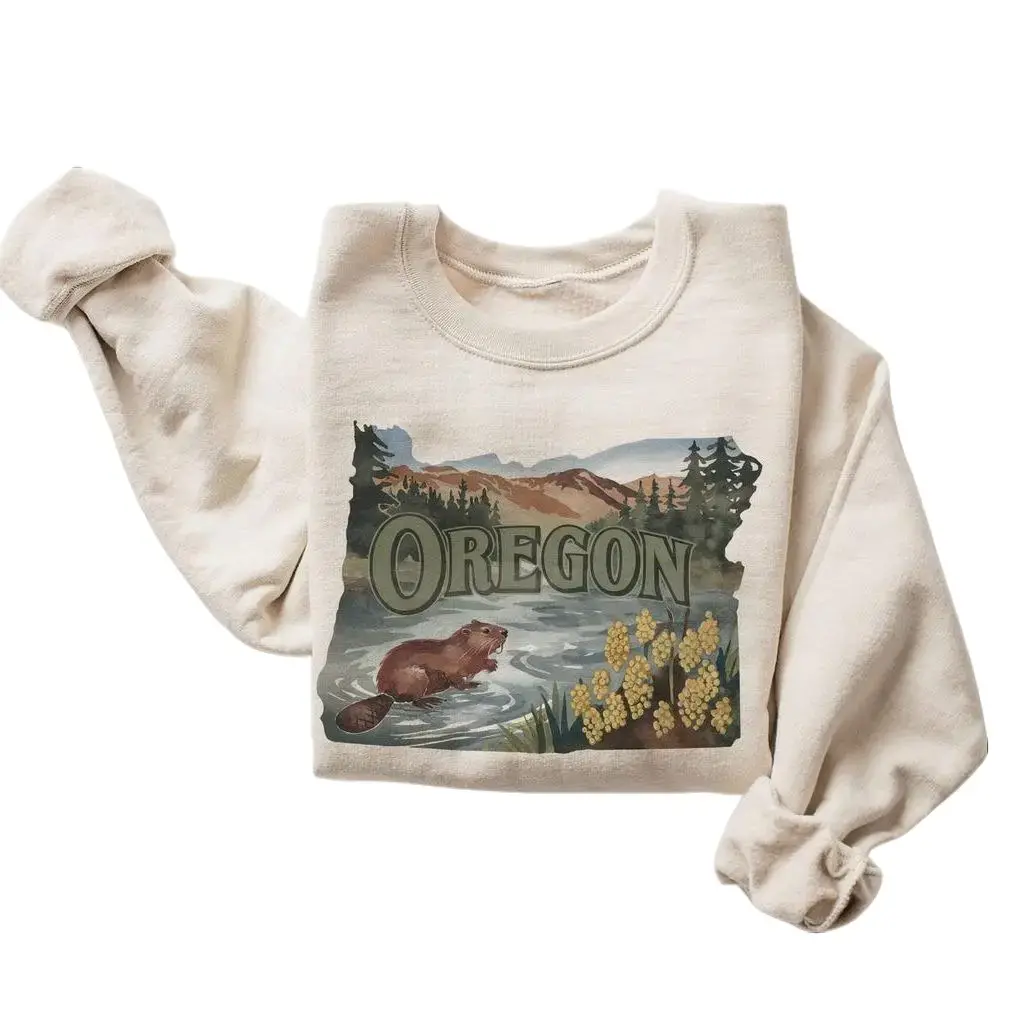 Retro Oregon Sweatshirt, Unisex 90s Boho Style Beaver & Grapes Graphic Crewneck, Casual Long Sleeve Cotton Blend Pullover