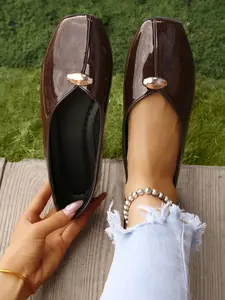 New Glossy Leather Ballet Flats for Women, Square Toe Metal Buckle Flat Shoes, Soft Sole Fashionable All-Season Wide Fit Sneakers