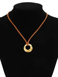 1pc Retro Western Simple Multi-Match Metal Chic Mini Geometric Round Pendant Necklace, Petite Minimalism Statement, Daily Outfit Accent Jewelry, All-Season Women's Versatile Jewelry, Fashionable Jewelry Accessories