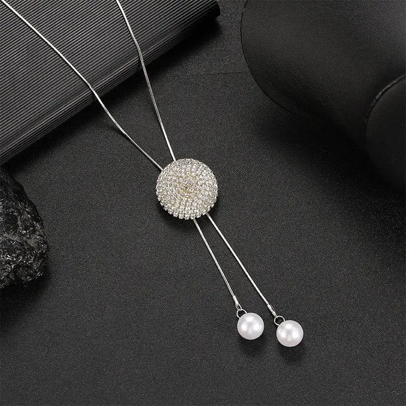 182 White Diamond Ball Necklace