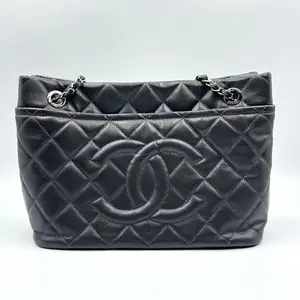 Pre-owned CHANEL Leather Tote Bags Grand shopping tote