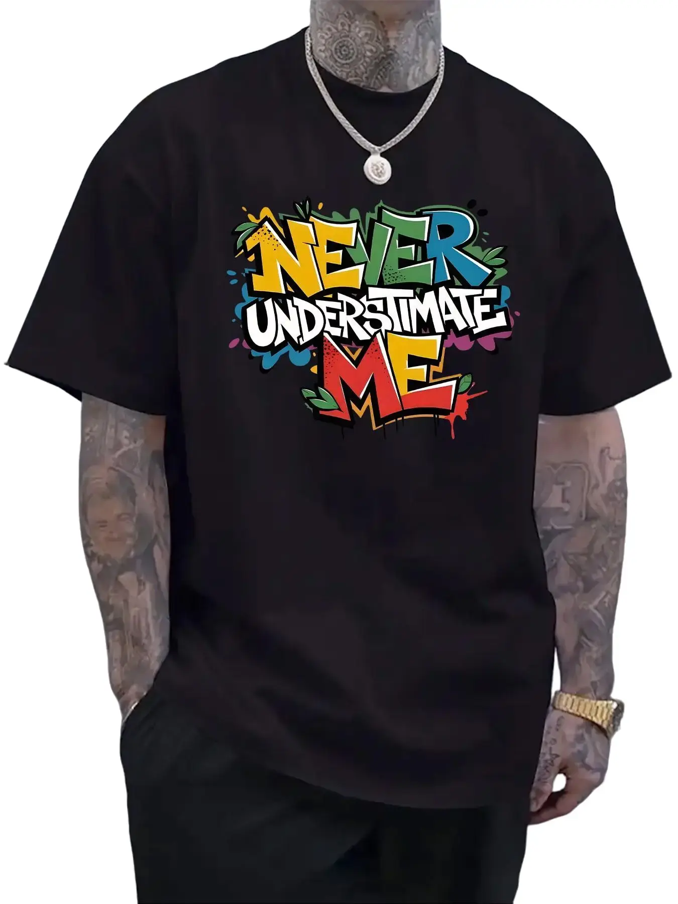 Men's 'Never Underestimate Me' Motivational Graffiti Print T-Shirt - Light Gray Casual Short Sleeve Summer Top, Motivational Gear  Casual Style T-Shirt