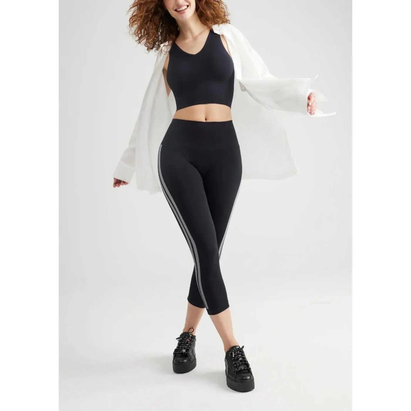 Morgan Seamless Cropped Capri Shaping Legging - Black and White Stripe
