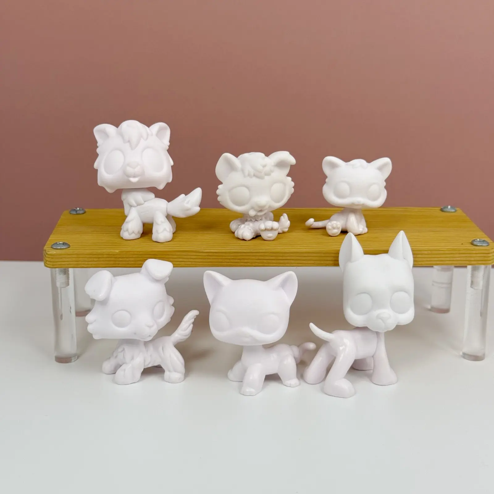 6-Pcs White Base Blank Paint Set for ABS/PVC Miniature Animal Toy Figures - Kids' Crafting Art Supply for 3+ Years Unisex Children, Boosts Development, Crafting Ideas, Birthdays Gift for Clay Handicraft Decoration, Children Development