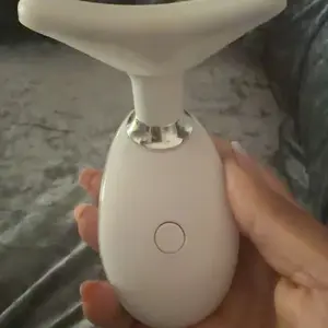 Cotsoco 7 Color Facial Massager Tool, Facial and Neck Massager with 7 LED Light, Skin Care Device, Suitable for Neck Facial Leg, Gift for Women Mother