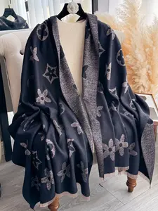 Women's Geometric Floral Shawl, Warm Comfortable Scarf, Casual Multifunctional Wrap, Fall/winter Decoration, Ladies Fashion Accessory, Casual Soft Shawl, Floral Print Shawl, Floral Pattern Shawl