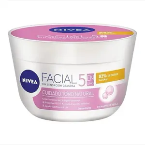 Nivea Aclarado Natural Brightening Facial Cream SPF15 200g - Moisturizer for Skincare with Comfort and Moisture
