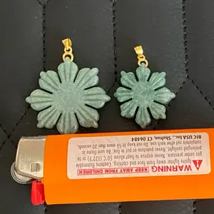 Filipino sun natural jade pendant (necklace included)