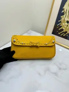 Pre-owned Miu Miu Leather Mini Bags Preloved Miumiu Clutch 21*10cm 110722