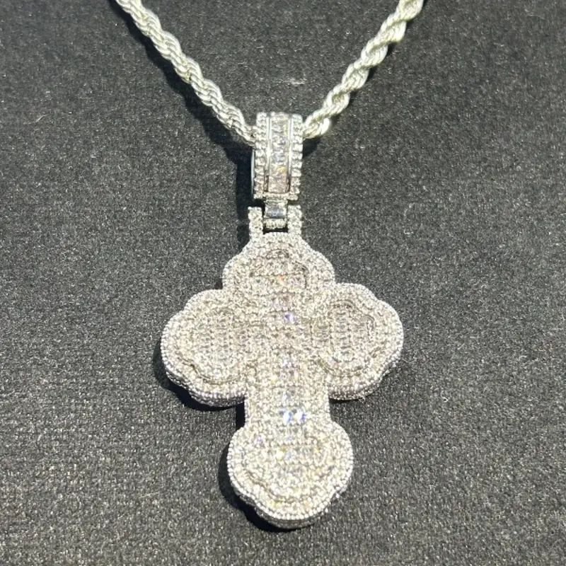 Four-Leaf Clover Cross Pendant Necklace for Men and Women, Trendy Rhinestone Embellishment Brass Zircon Charm, Hip Hop Style Jewelry, Cross Design Necklace, Cross Necklaces