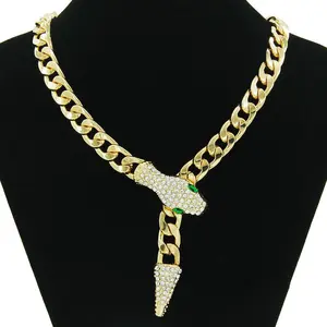 Full diamond snake head Cuban chain light luxury short magnetic buckle necklace personality niche design clavicle chain